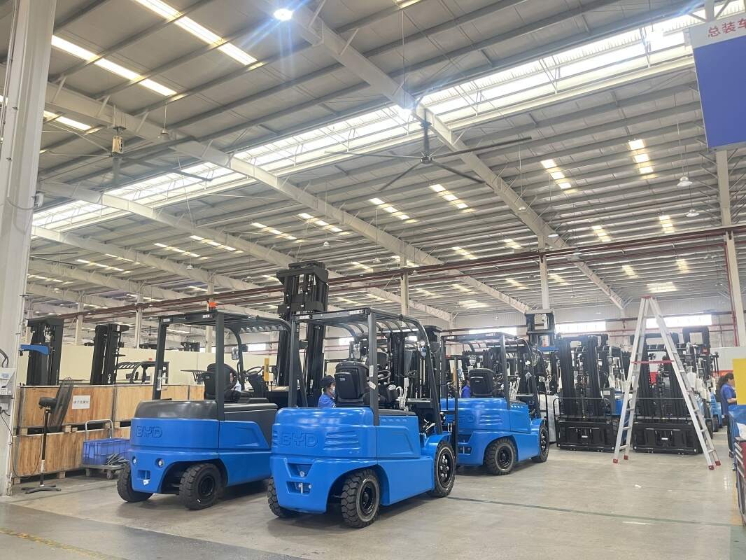 Safe electric forklift operation around overhead conveyors and cranes