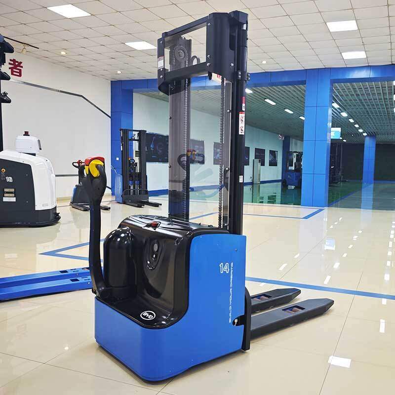 Forklift Safety Standards: A Plain-English Overview for Managers