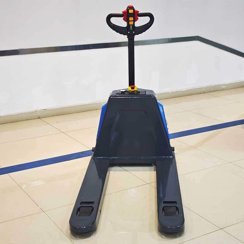 Choosing Pallet Trucks for a Multi-Level Warehouse