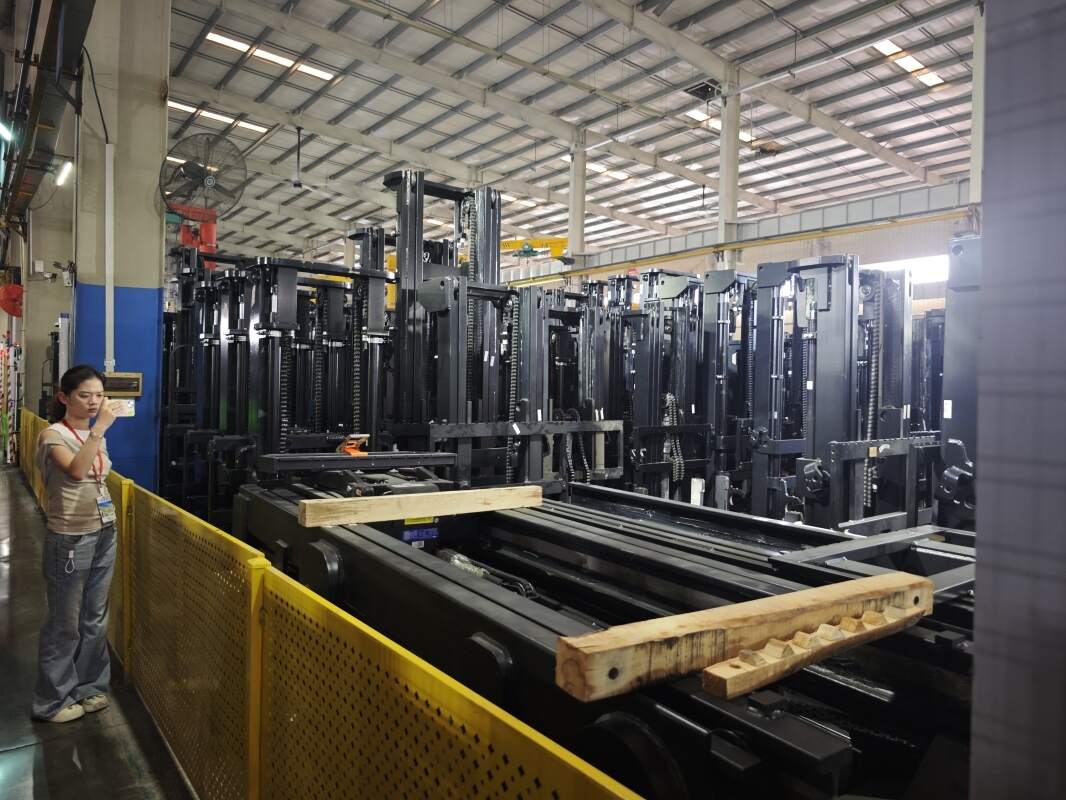 Forklift Safety Culture: Getting Everyone Involved