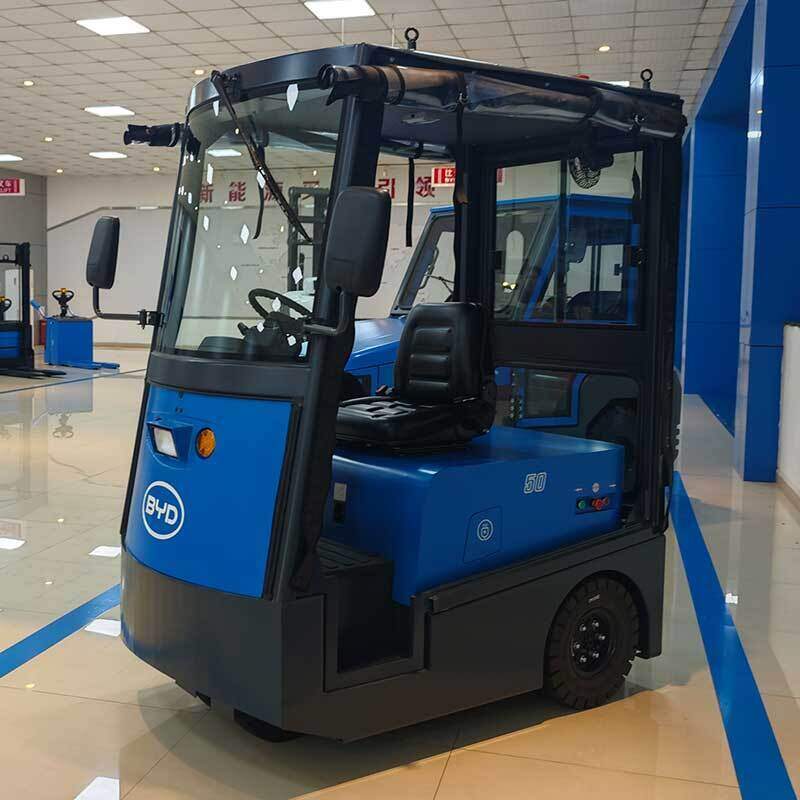 Parameter and functional differences between electric stackers and electric pall