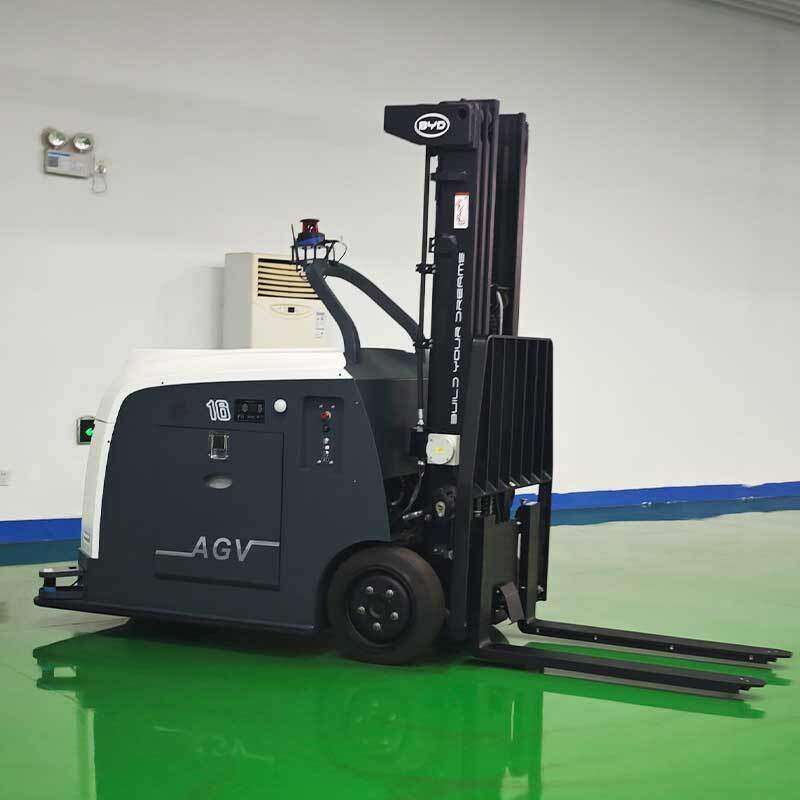 Forklift Overload Hazards: Rated Capacity and Real-World Loads