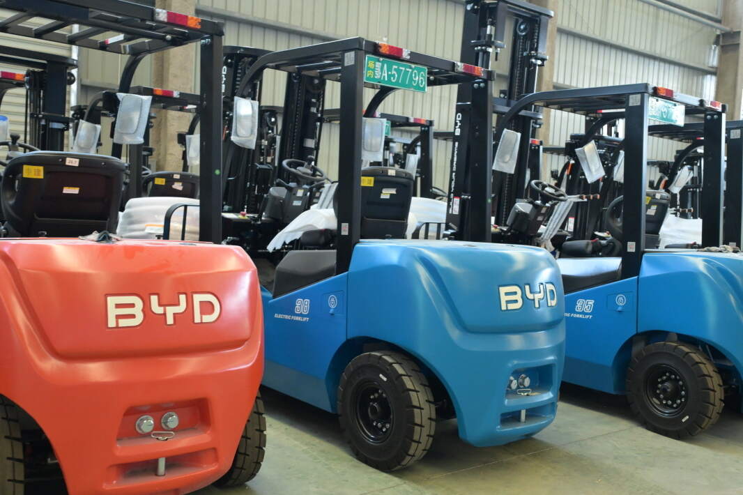 Multi-shift operation: what to know about lithium-ion forklift performance