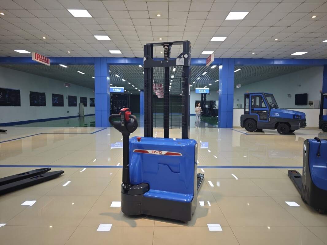 What to do when an electric forklift battery shows overheating warnings