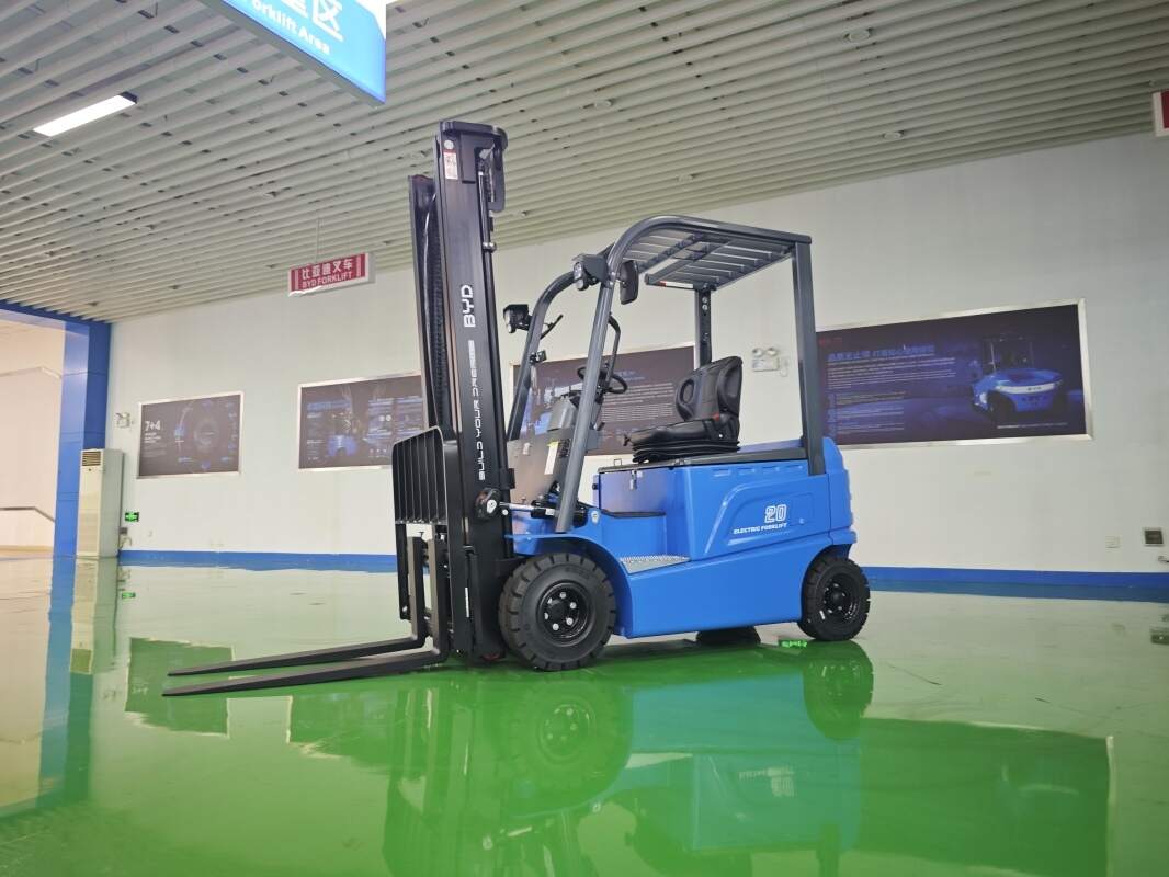 Counterbalance Forklift Attachments: Expanding What One Truck Does