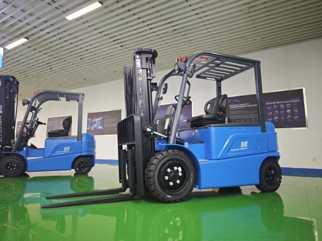 Forklift Battery Incident Response: Steps for a Safer Facility