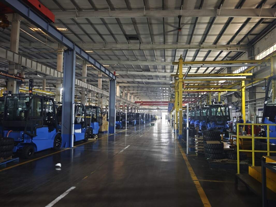 Forklift Load Securing: Preventing Shifts During Transport