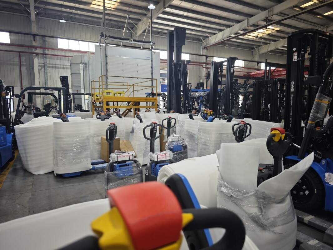 How electric forklift financing models are evolving for small buyers